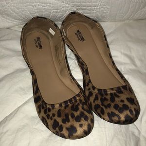 Mossimo leopard flats
